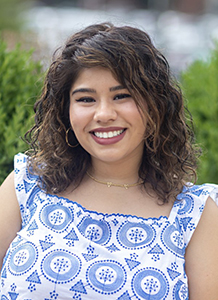 Zameena Mejia ’15